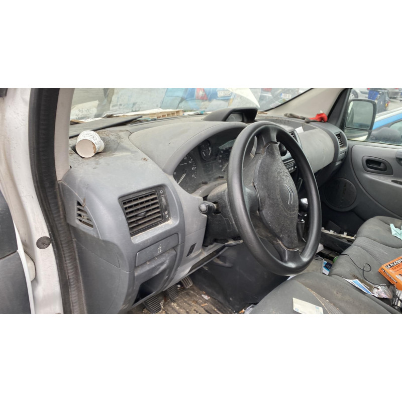 Porte avant droit CITROEN JUMPY 2 Photo n°13