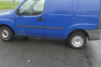 Porte de coffre droit FIAT DOBLO 1