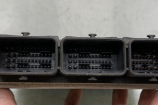 Calculateur moteur RENAULT KOLEOS 1