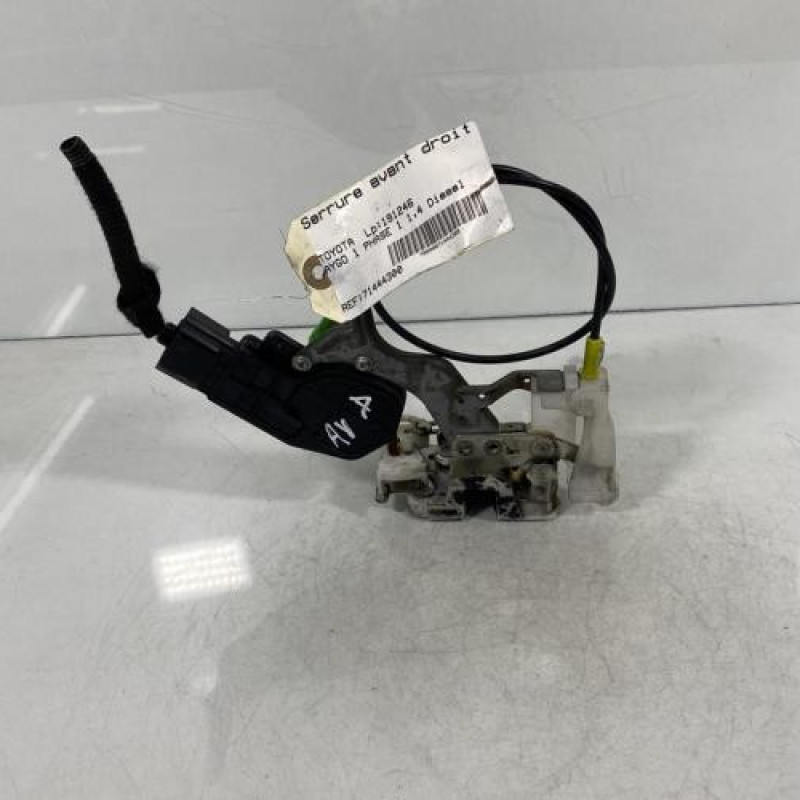 Serrure avant droit TOYOTA AYGO 1 Photo n°3