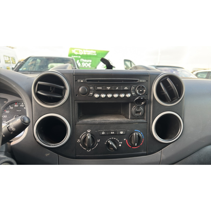 Custode avant gauche (porte) CITROEN BERLINGO 2 Photo n°19