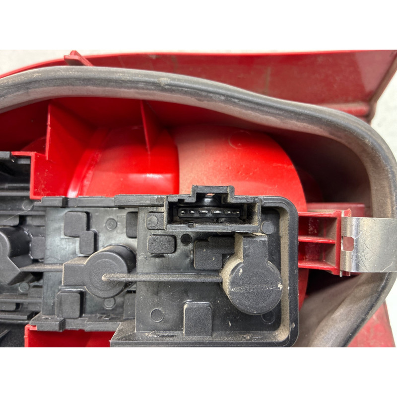 Feu arriere principal droit (feux) CITROEN XSARA PICASSO Photo n°3