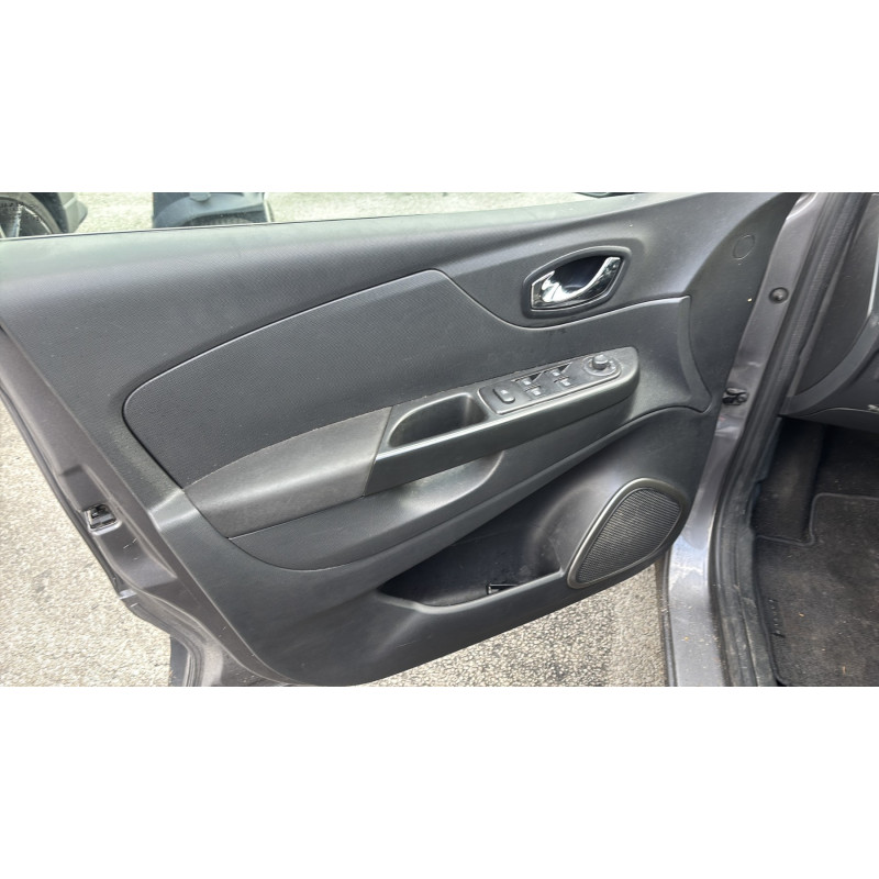 Calandre RENAULT CAPTUR 1 Photo n°14