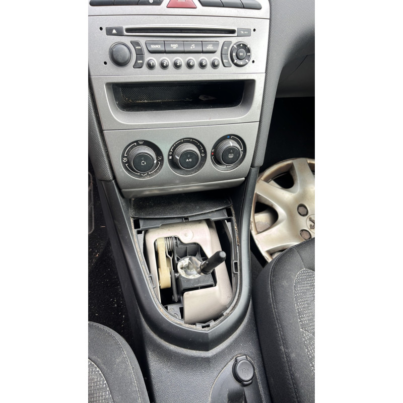 Aile avant gauche PEUGEOT 308 1 SW Photo n°12