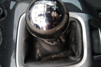 Moteur essuie glace avant droit PEUGEOT 5008 1