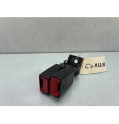 Attache ceinture arriere droit PEUGEOT 308 2