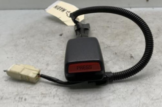 Attache ceinture avant gauche TOYOTA YARIS 2
