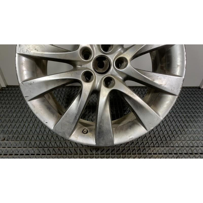 Jante HYUNDAI I 40 Photo n°1