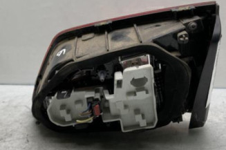 Feu arriere secondaire gauche (feux) VOLKSWAGEN GOLF