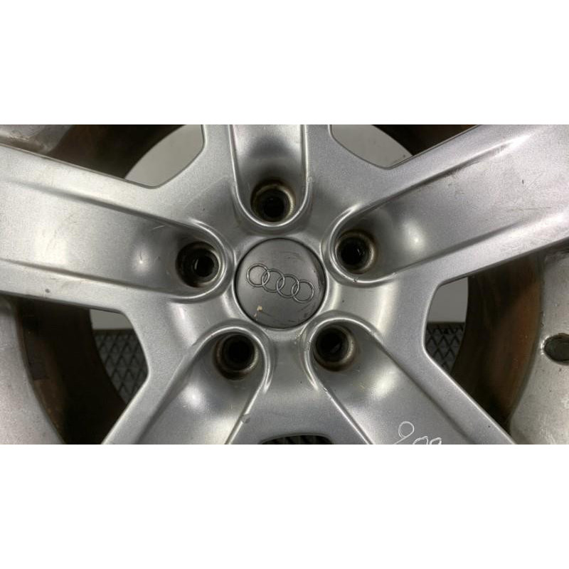 Jante AUDI A4 2 Photo n°1