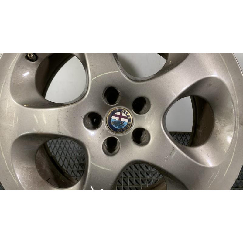 Jante ALFA ROMEO 147 Photo n°1