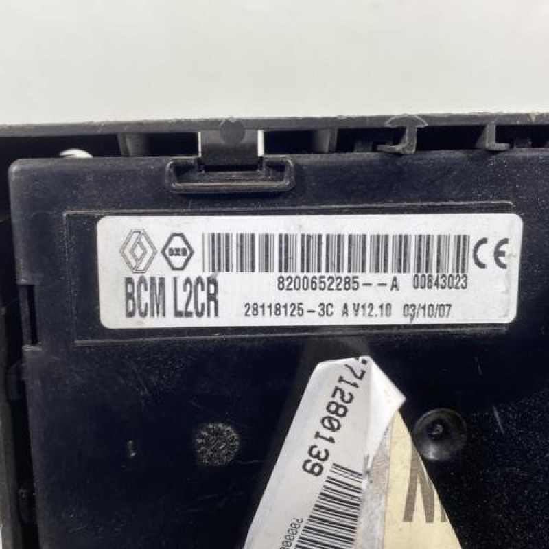 Boitier UCH RENAULT MODUS Photo n°3