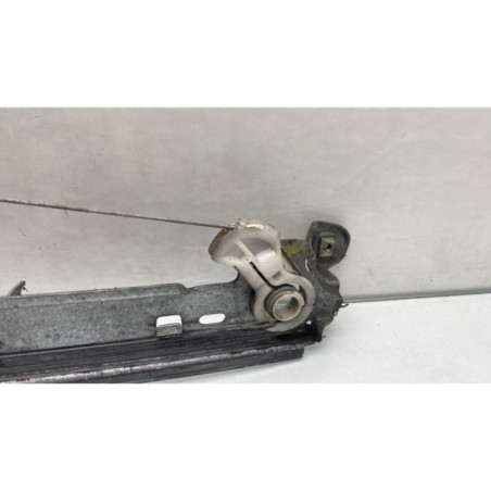 Leve vitre electrique avant droit RENAULT SCENIC 2