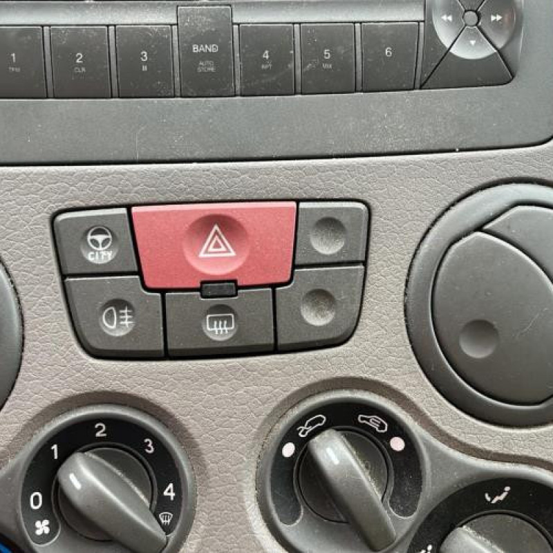 Bras essuie glace arriere FIAT PANDA 2 Photo n°13