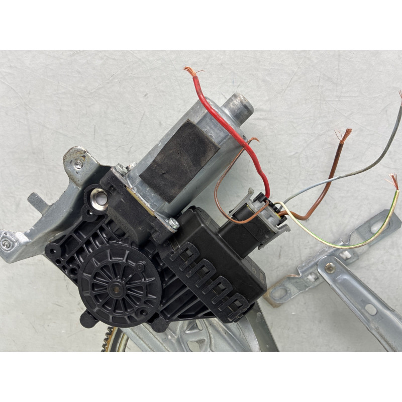Leve vitre electrique avant gauche OPEL ASTRA H Photo n°1