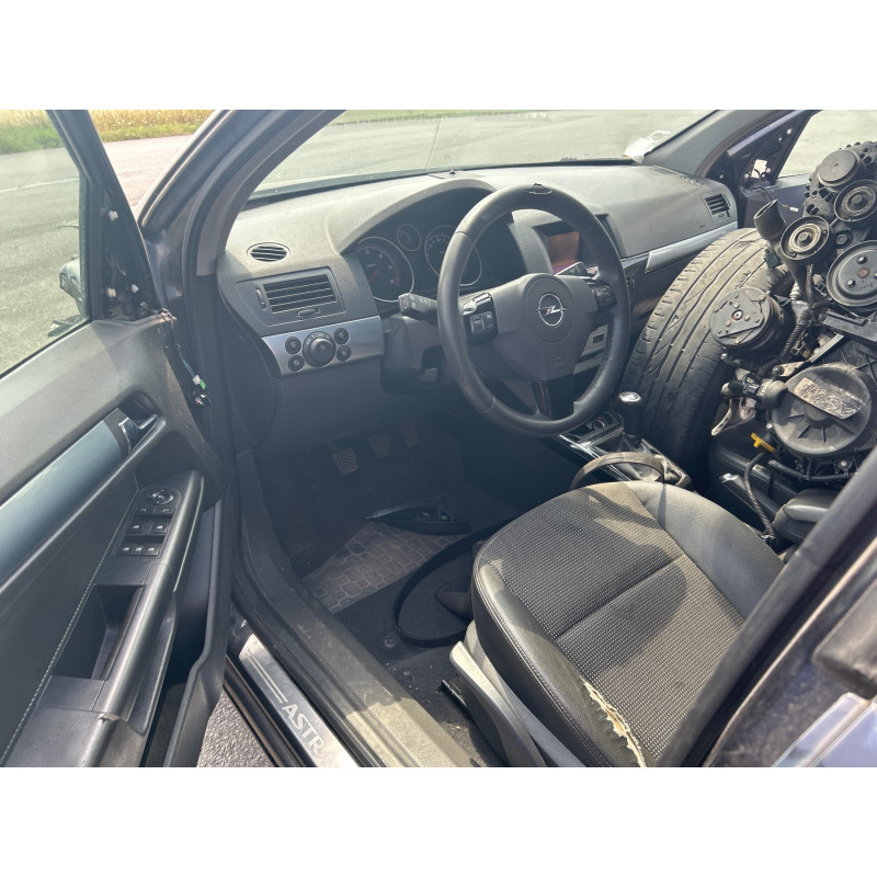 Leve vitre electrique avant gauche OPEL ASTRA H Photo n°11