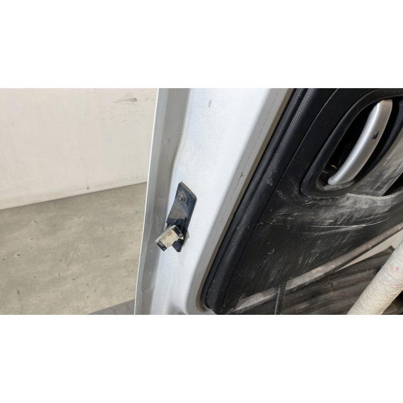 Porte laterale droit PEUGEOT PARTNER 2 Photo n°6