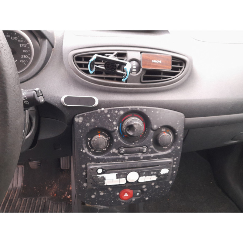 Porte avant droit RENAULT CLIO 3 Photo n°15