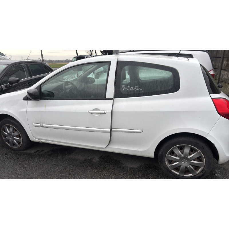 Porte avant droit RENAULT CLIO 3 Photo n°18