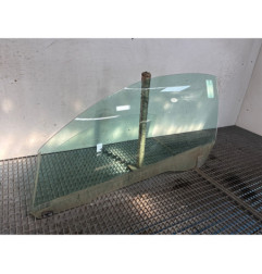 Vitre avant gauche PEUGEOT 206