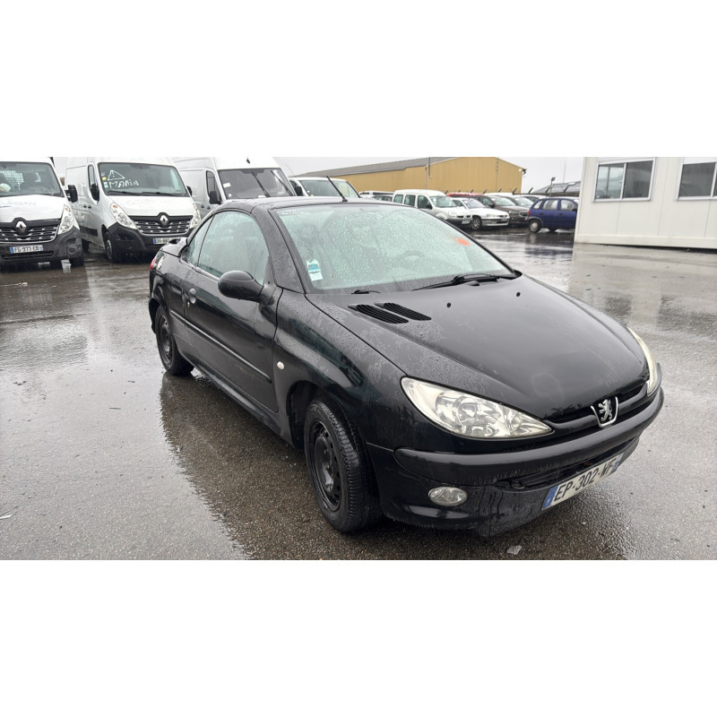 Vitre avant gauche PEUGEOT 206 Photo n°6
