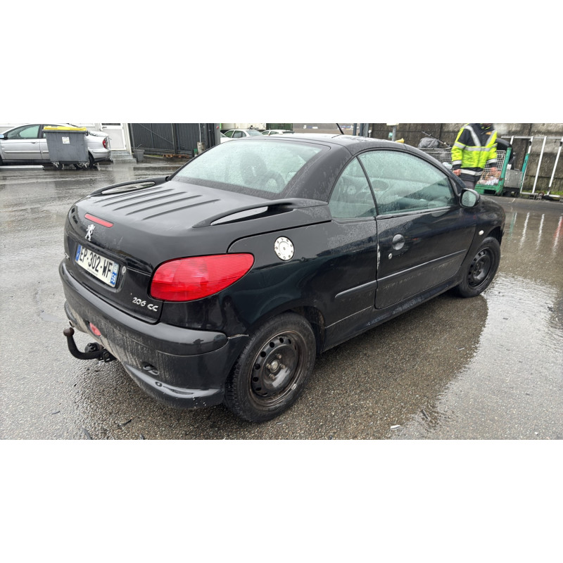Vitre avant gauche PEUGEOT 206 Photo n°8