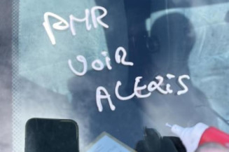 Leve vitre electrique avant droit RENAULT MEGANE 1