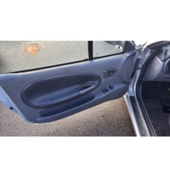 Vitre avant gauche RENAULT MEGANE 1