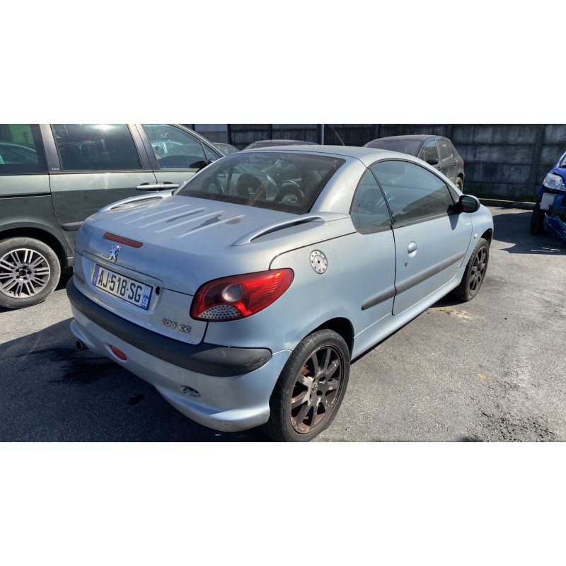 Vitre avant droit PEUGEOT 206 Photo n°6