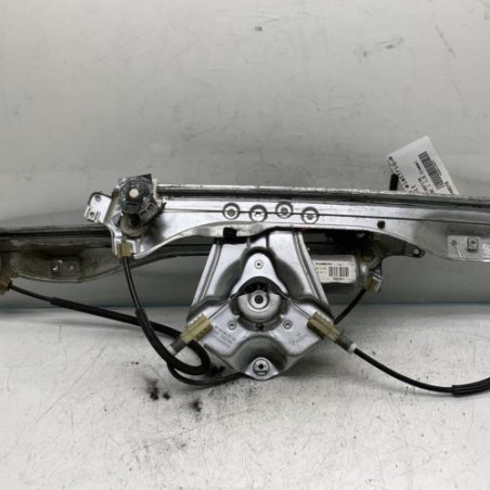Leve vitre electrique avant droit RENAULT CLIO 3 Photo n°1