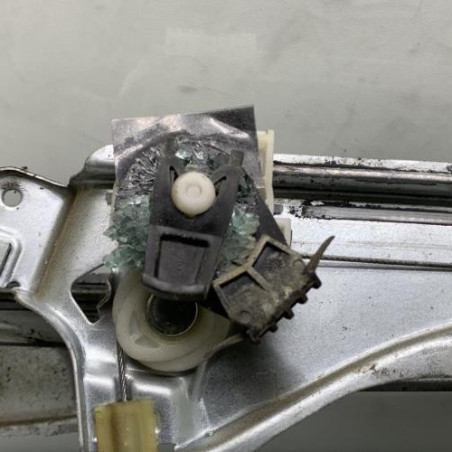 Leve vitre electrique avant droit RENAULT CLIO 3