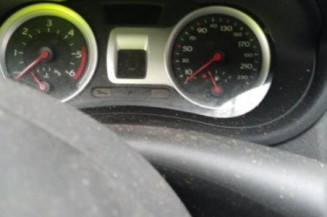 Leve vitre electrique avant droit RENAULT CLIO 3