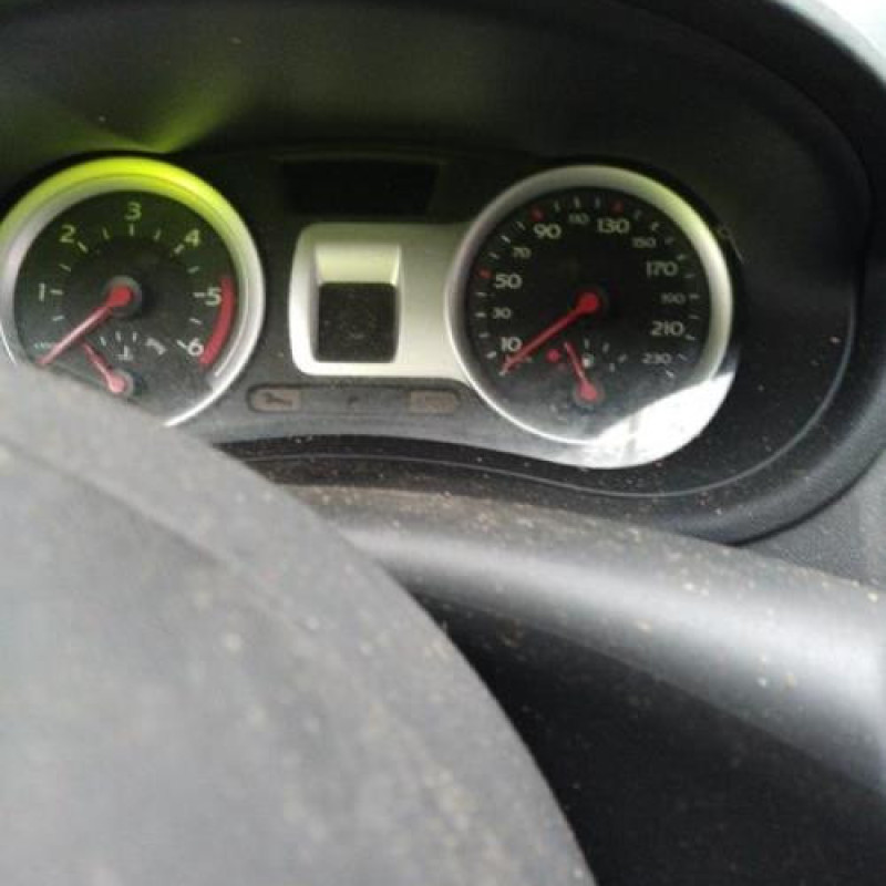 Leve vitre electrique avant droit RENAULT CLIO 3 Photo n°16
