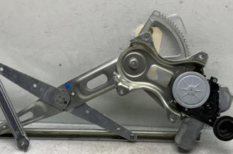 Leve vitre electrique avant droit TOYOTA PRIUS 3