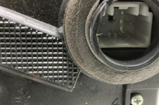 Serrure avant droit TOYOTA PRIUS 3