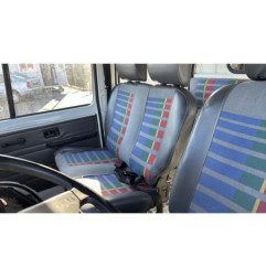 Custode arriere droit (porte) RENAULT TRAFIC 1