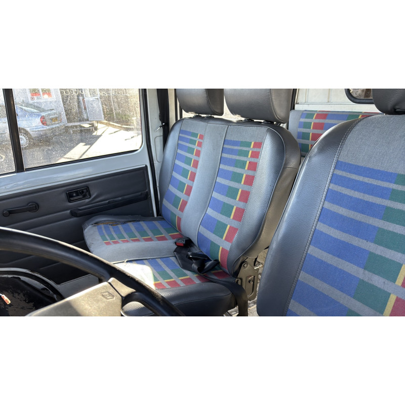 Custode arriere droit (porte) RENAULT TRAFIC 1 Photo n°14