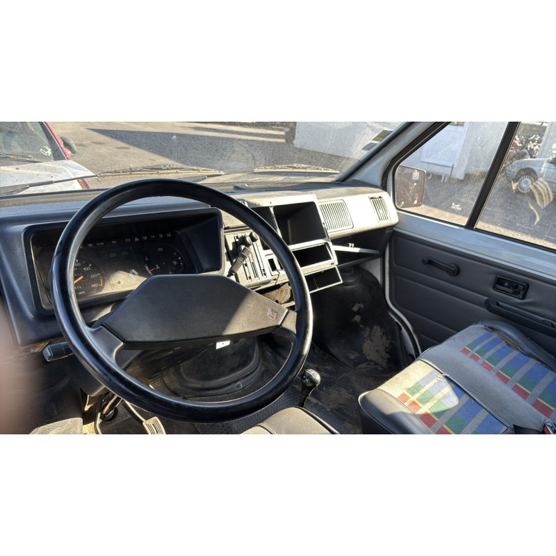 Custode arriere droit (porte) RENAULT TRAFIC 1 Photo n°16