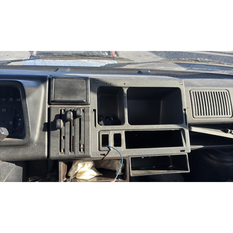 Custode arriere droit (porte) RENAULT TRAFIC 1 Photo n°18