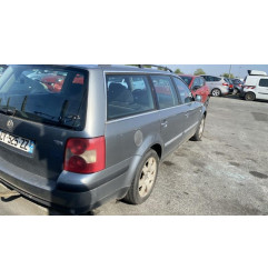 Feu arriere stop central VOLKSWAGEN PASSAT 4