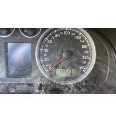 Feu arriere stop central VOLKSWAGEN PASSAT 4