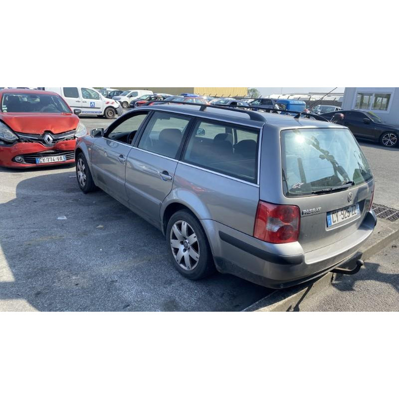 Feu arriere stop central VOLKSWAGEN PASSAT 4 Photo n°11