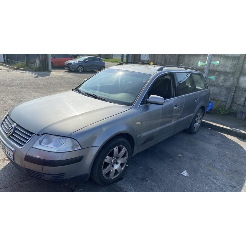 Feu arriere stop central VOLKSWAGEN PASSAT 4 Photo n°15