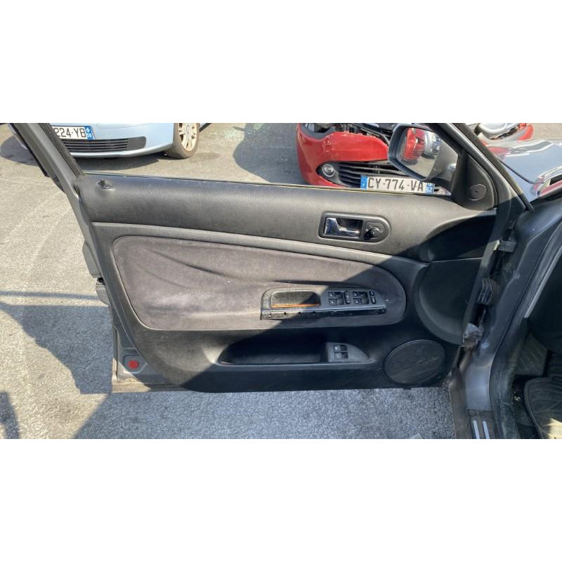 Feu arriere stop central VOLKSWAGEN PASSAT 4 Photo n°19