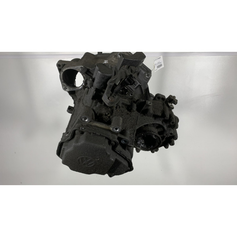 Boite de vitesses VOLKSWAGEN GOLF 4 Photo n°3