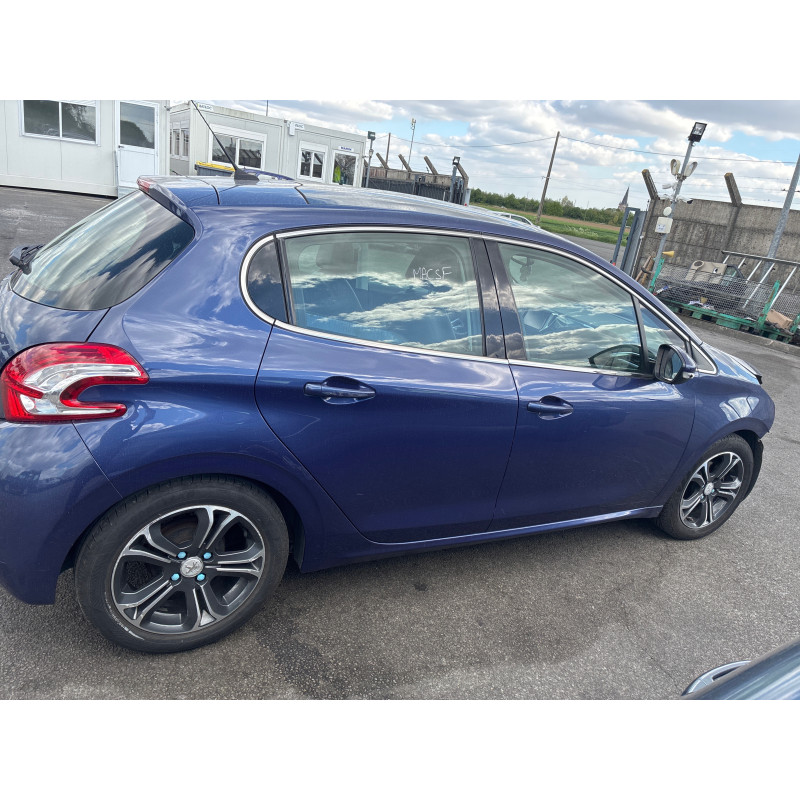 Autoradio d'origine PEUGEOT 208 1 Photo n°10