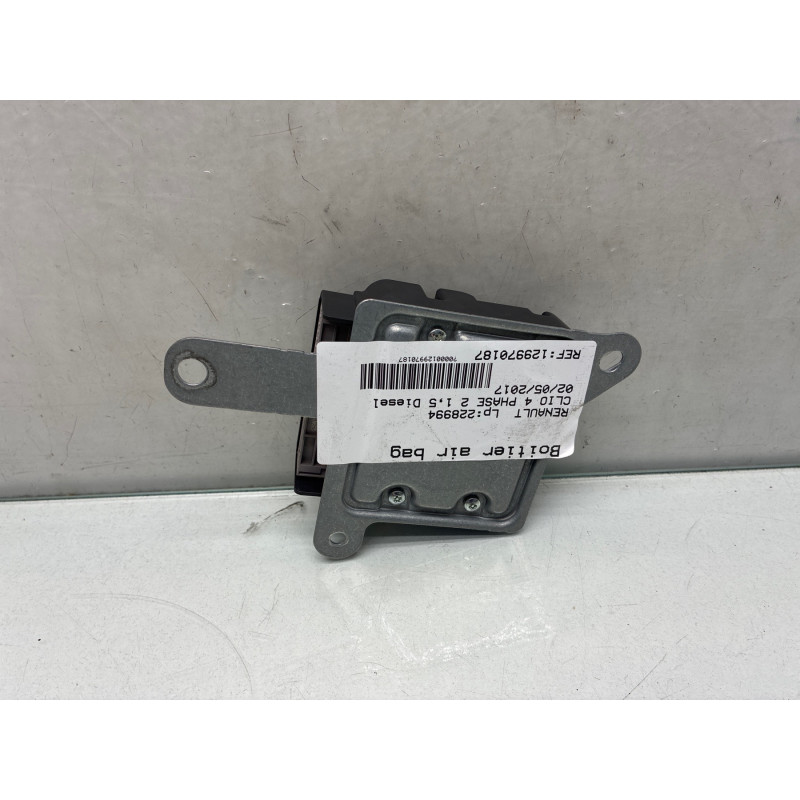 Boitier air bag RENAULT CLIO 4 Photo n°2