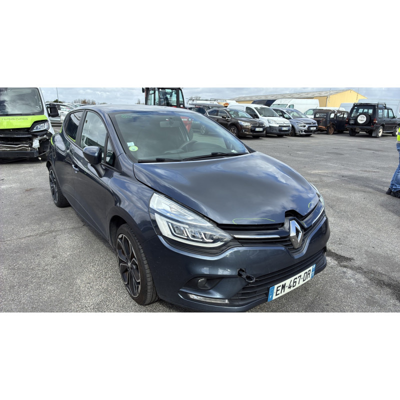 Bouton de coffre RENAULT CLIO 4 Photo n°20
