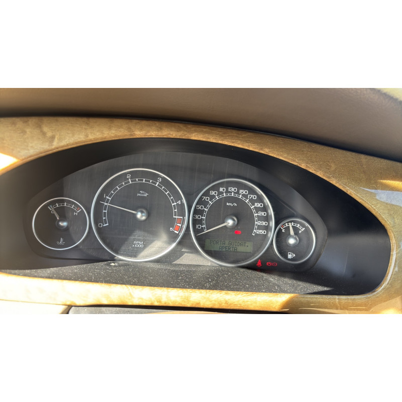 Charniere de capot JAGUAR X-TYPE Photo n°19