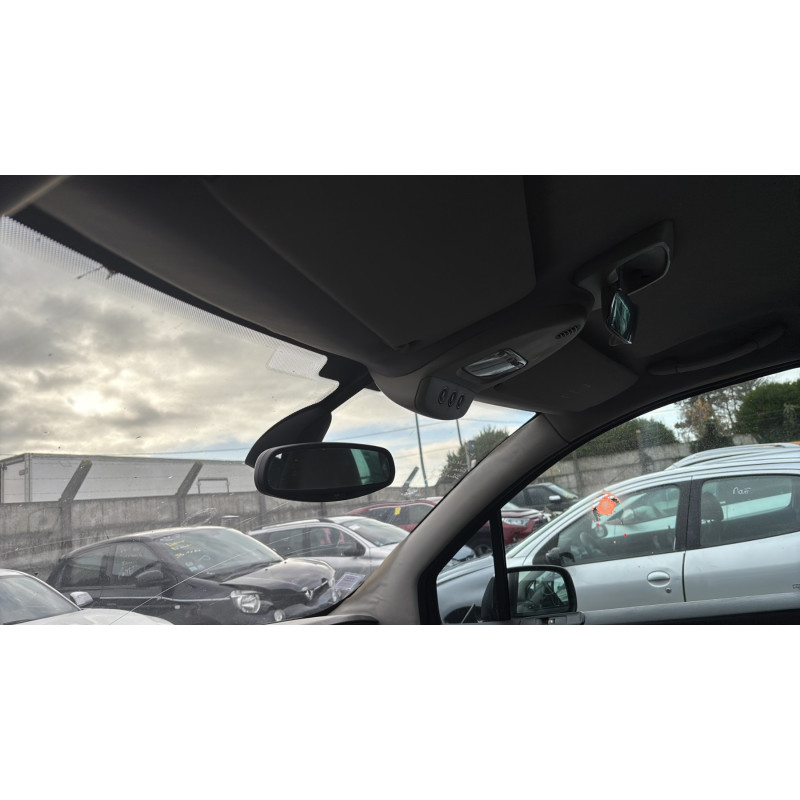 Bouton de coffre PEUGEOT 807 Photo n°18